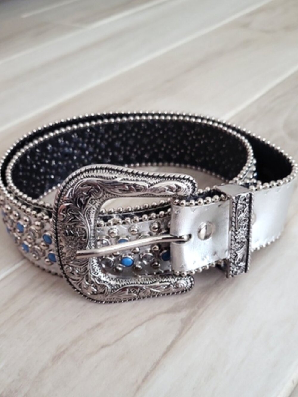 Vintage Silver Metallic Western Style Belt w/ Clear & Blue Rhinestone Studs